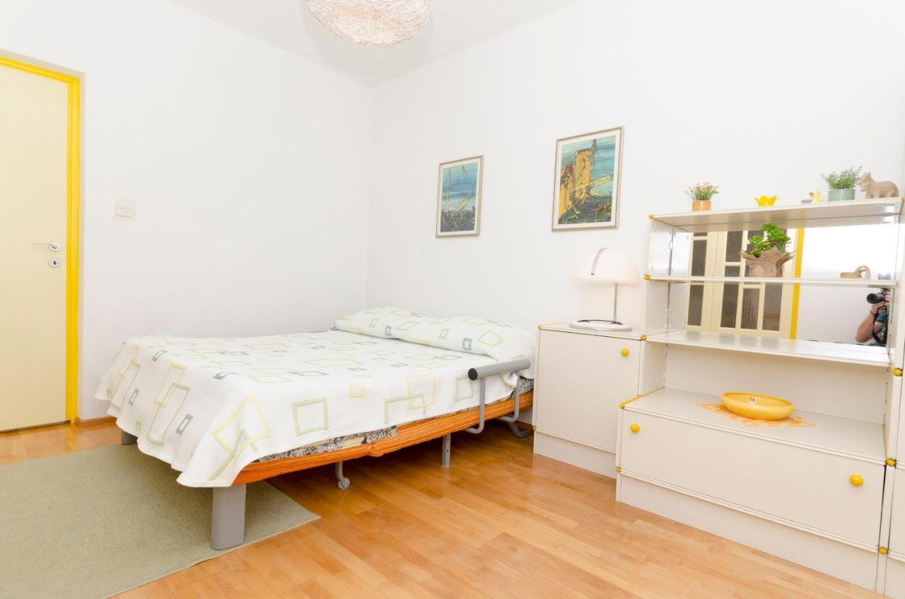 Apartments Simon โบล ภายนอก รูปภาพ